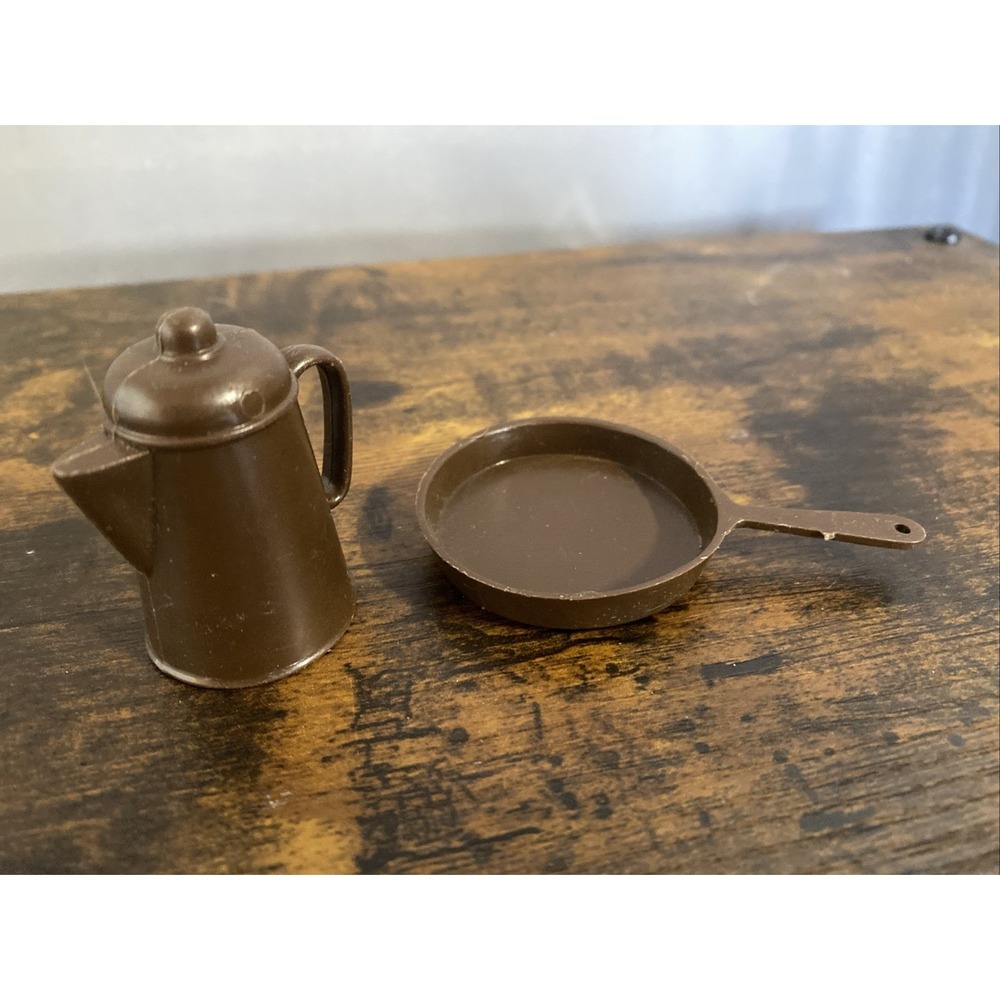 Vintage‎ Marx Johnny West Cowboy Coffee Pot/Pan Brown
